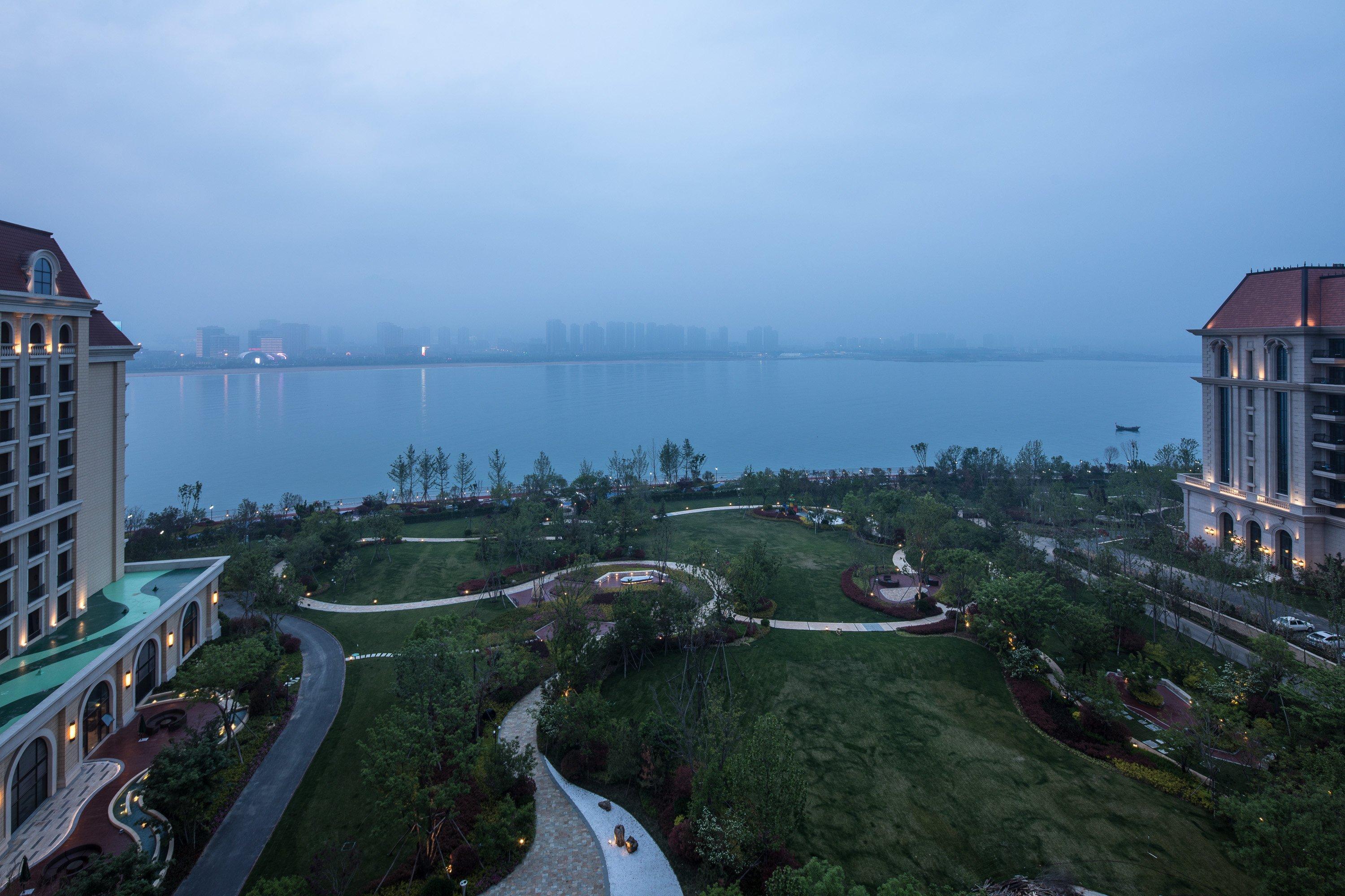Crowne Plaza Qingdaoorientalmoviemetropolis By Ihg Hotel Buitenkant foto
