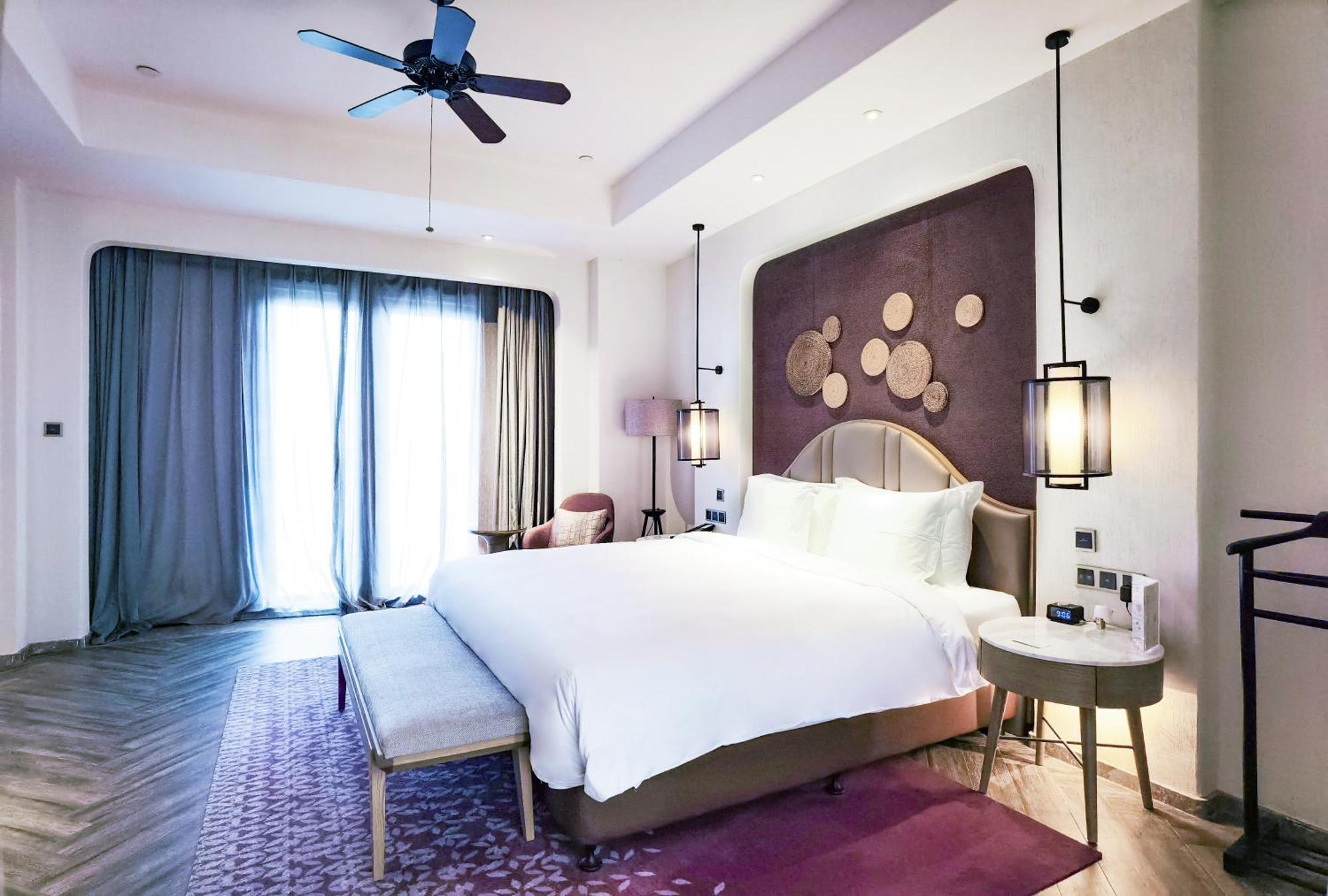 Crowne Plaza Qingdaoorientalmoviemetropolis By Ihg Hotel Buitenkant foto